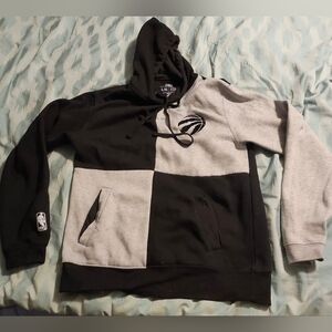 Toronto Raptors Men's black and Gray‎ Hoodie Size Large